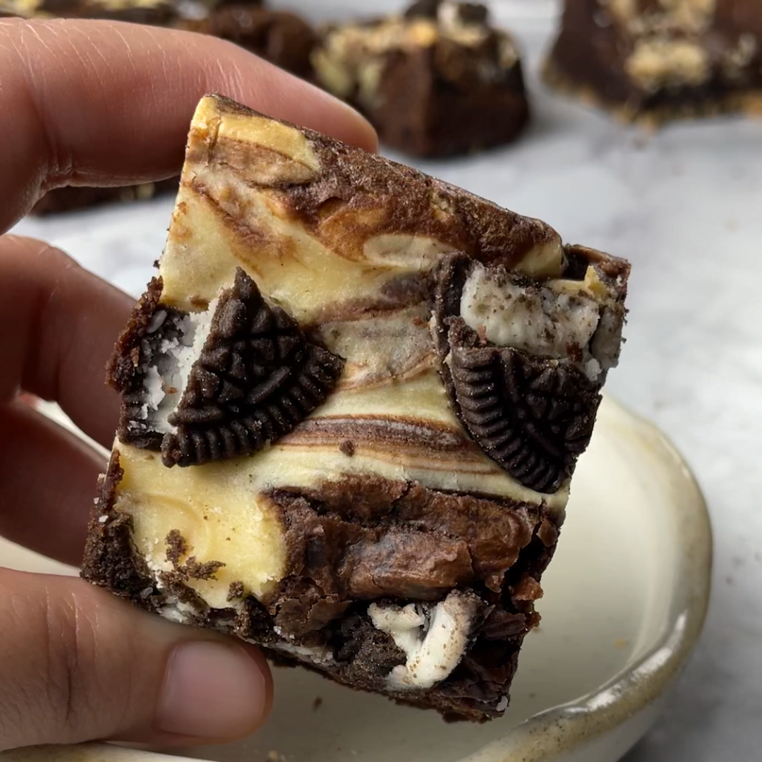 Oreo Cheesecake Brownie